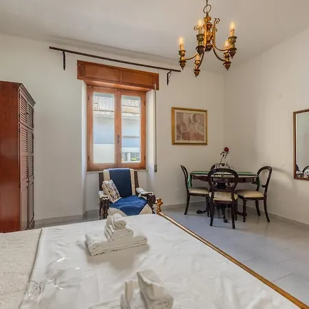 Rosa Di Gio - The Charm Of Another Era Appartement Telti