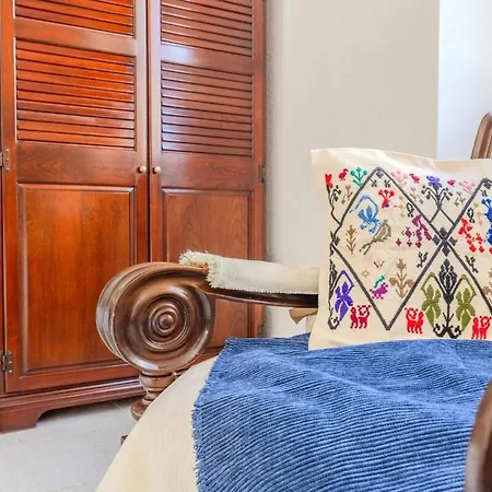 Rosa Di Gio - The Charm Of Another Era Apartment *