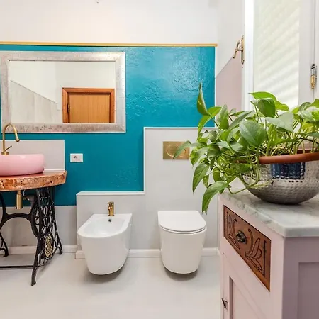 Rosa Di Gio - The Charm Of Another Era Apartment Telti